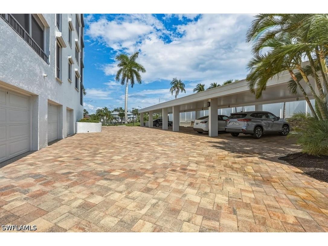 2400 Gulf Shore Boulevard N #604 Naples FL 34103 226019380 image30