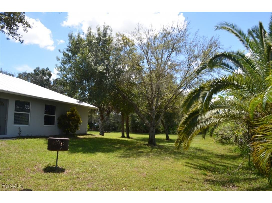 2400 Leavitt Road Alva FL 33920 2025020936 image4