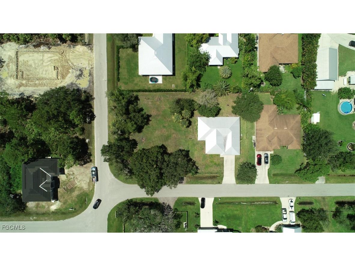 2400 Leavitt Road Alva FL 33920 2025020936 image7