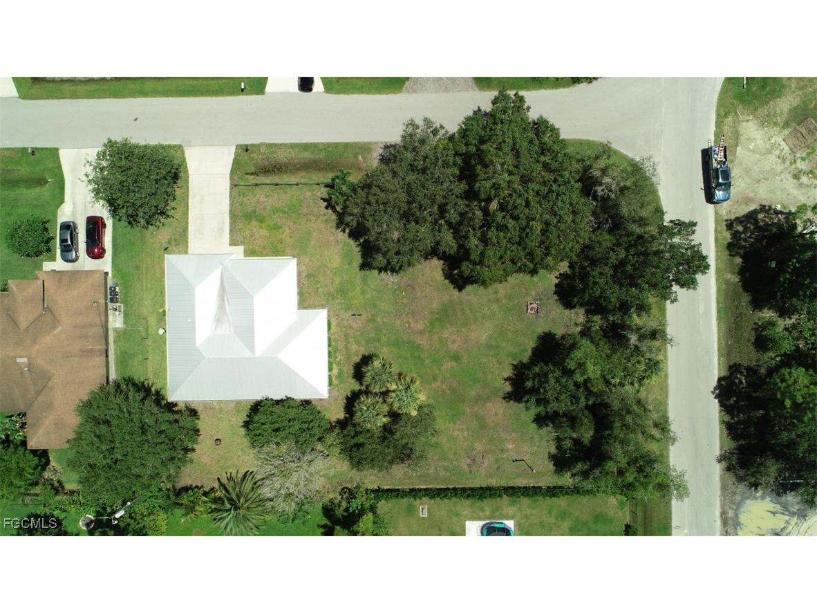 2400 Leavitt Road Alva FL 33920 2025020936 image8