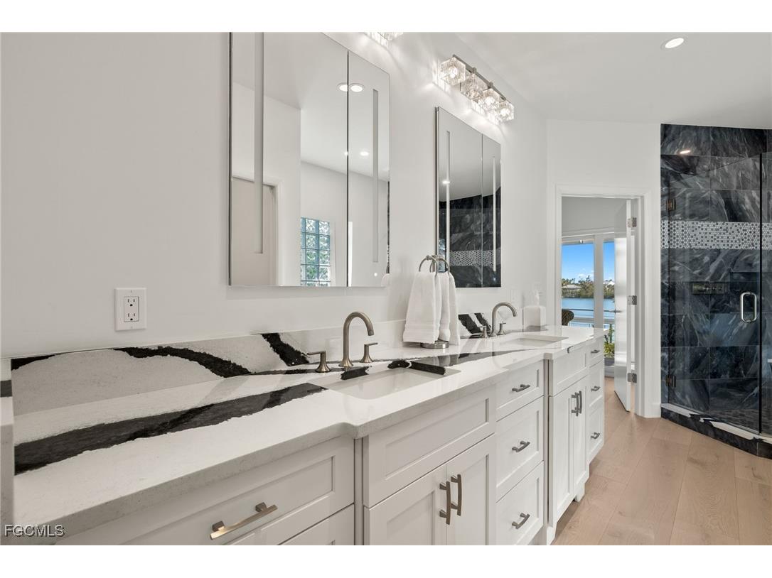 2400 Los Colony Road Sanibel FL 33957 2026000191 image23