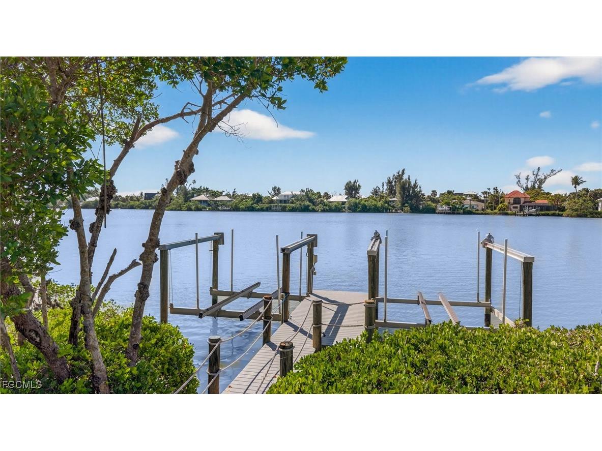 2400 Los Colony Road Sanibel FL 33957 2026000191 image39