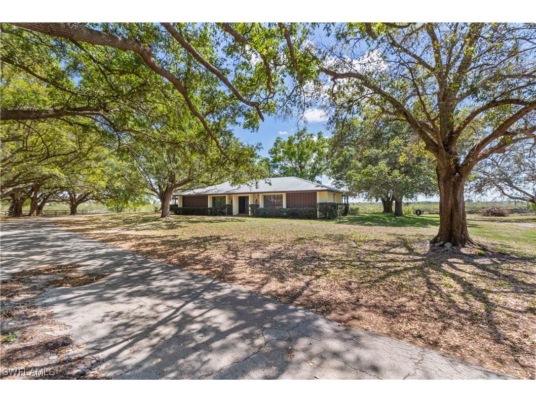 2400 Mangrove Road Punta Gorda FL 33982 223042510 image1