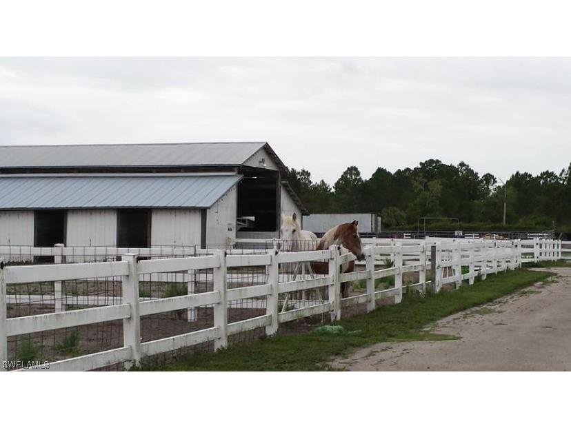 2400 Oil Well Road Naples FL 34120 221050104 image12