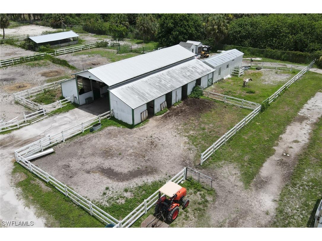 2400 Oil Well Road Naples FL 34120 221050104 image34