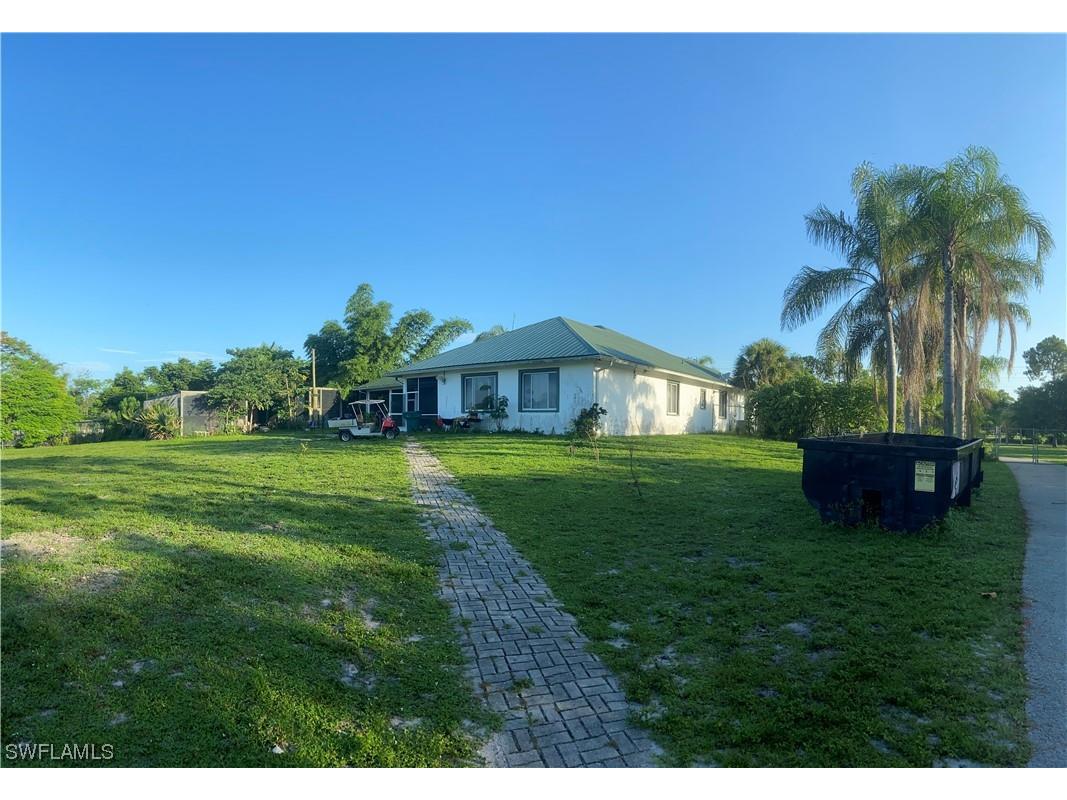 2400 Oil Well Road Naples FL 34120 221050104 image8