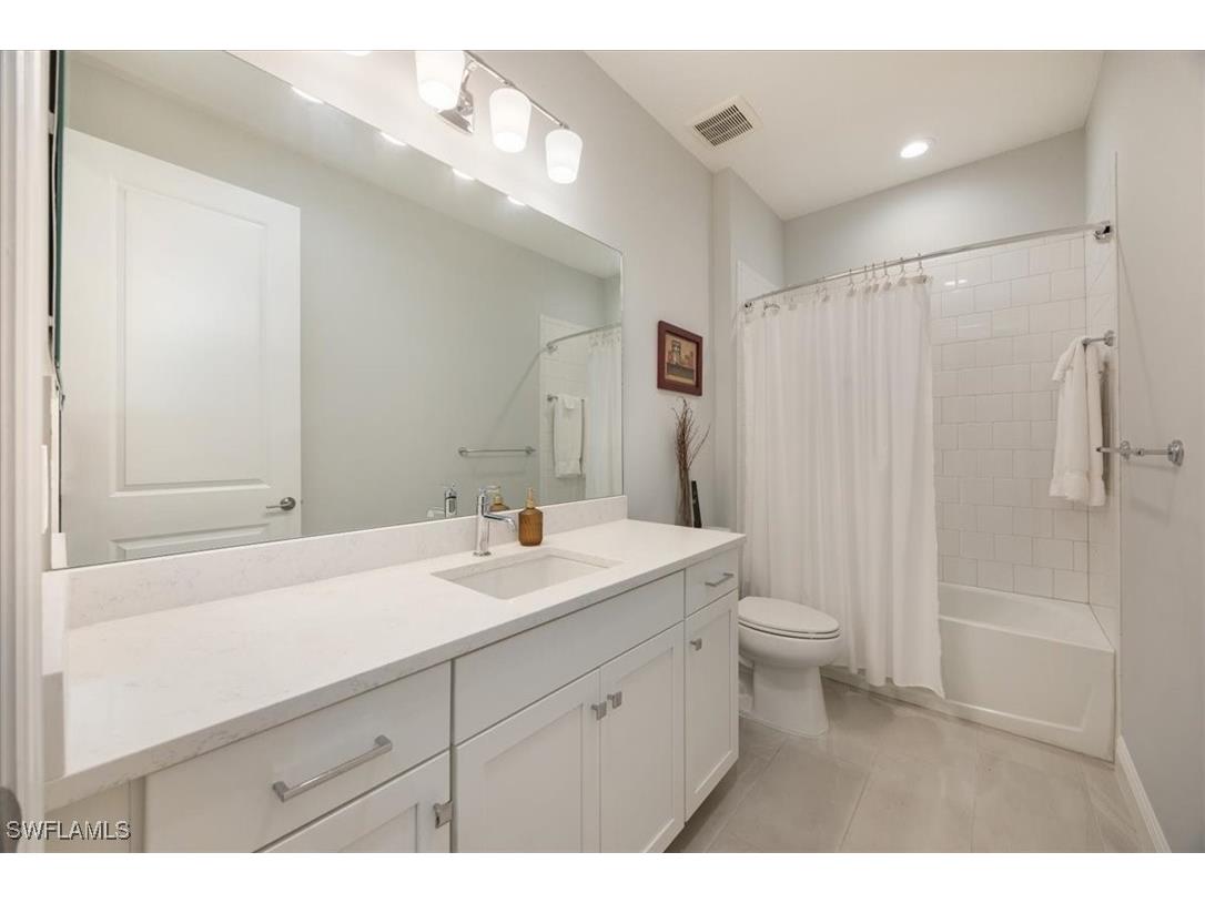 2401 Ariane Drive Naples FL 34112 225058328 image10