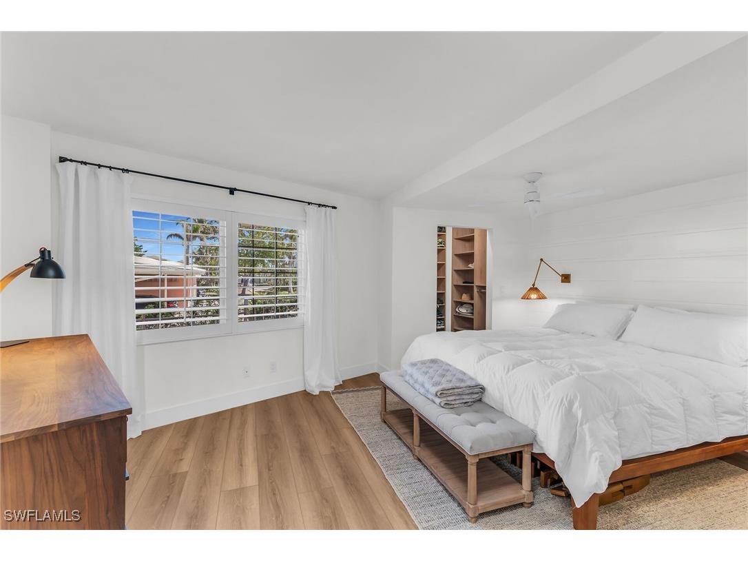 2401 Gulf Shore Boulevard N #13 Naples FL 34103 225078984 image11