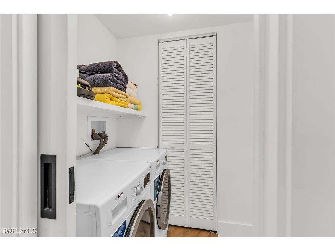 2401 Gulf Shore Boulevard N #13 Naples FL 34103 225078984 image19