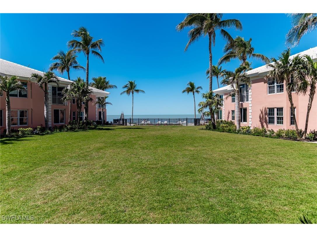 2401 Gulf Shore Boulevard N #13 Naples FL 34103 225078984 image24