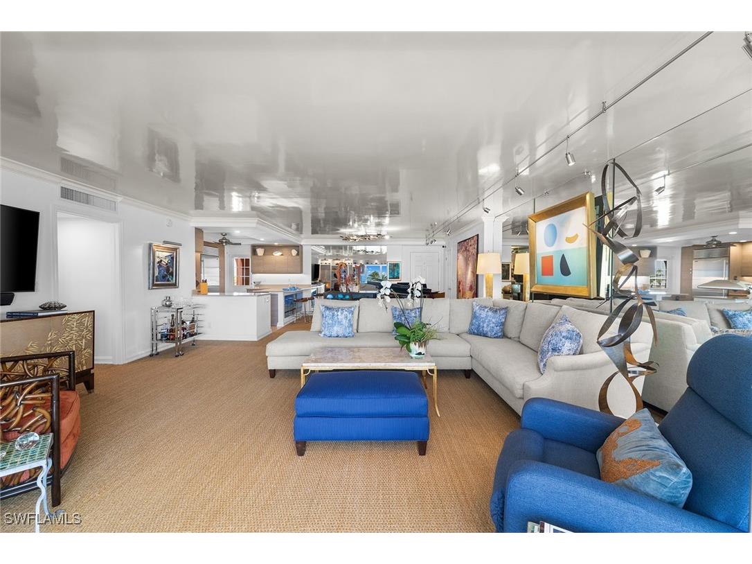 2401 Gulf Shore Boulevard N #44 Naples FL 34103 225020127 image14