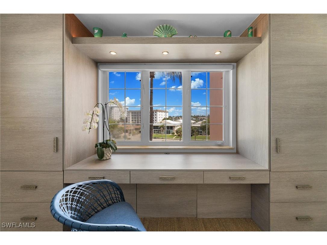 2401 Gulf Shore Boulevard N #44 Naples FL 34103 225020127 image28
