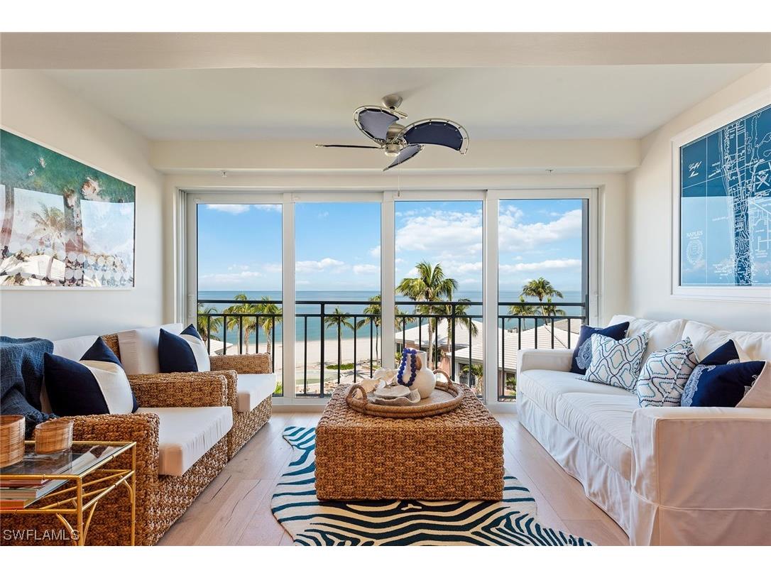 2401 Gulf Shore Boulevard N #51 Naples FL 34103 223078261 image1