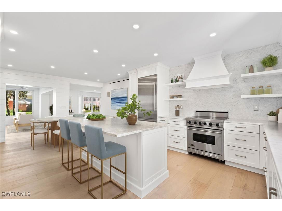 2401 Gulf Shore Boulevard N #VILLA 1 Naples FL 34103 224098516 image3