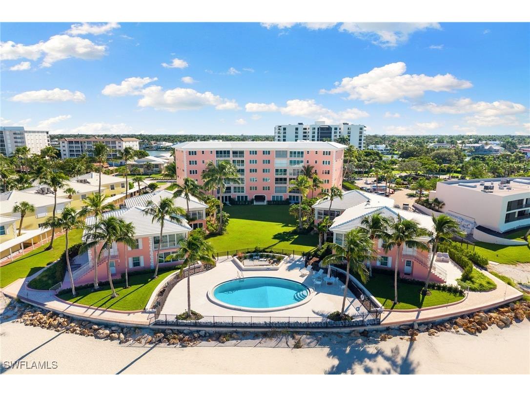 2401 Gulf Shore Boulevard N #VILLA 2 Naples FL 34103 226001355 image11