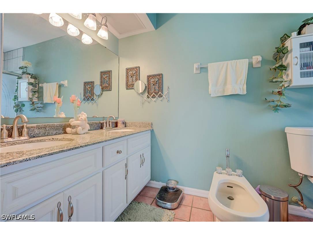 2401 Lakeview Drive Lehigh Acres FL 33936 226016075 image20