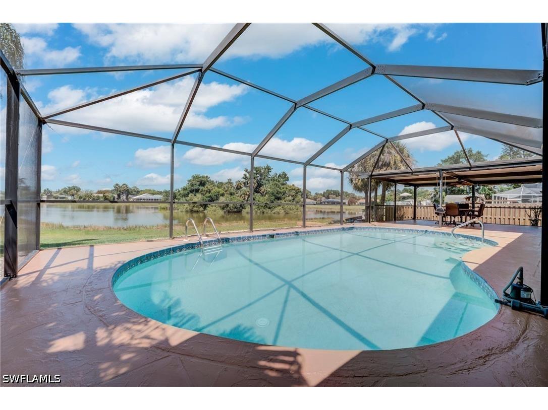 2401 Lakeview Drive Lehigh Acres FL 33936 226016075 image22