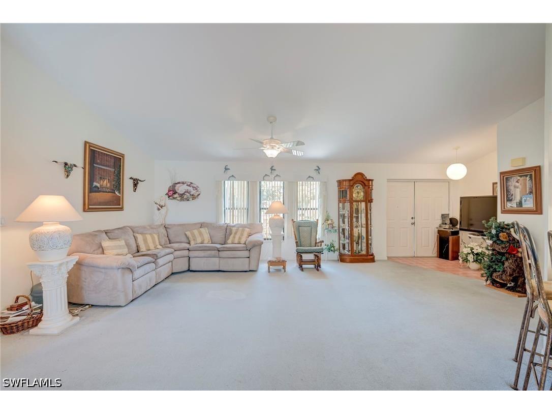 2401 Lakeview Drive Lehigh Acres FL 33936 226016075 image6