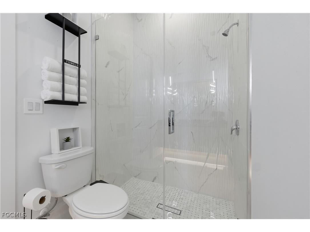 2402 Everest Parkway Cape Coral FL 33904 2026009180 image26