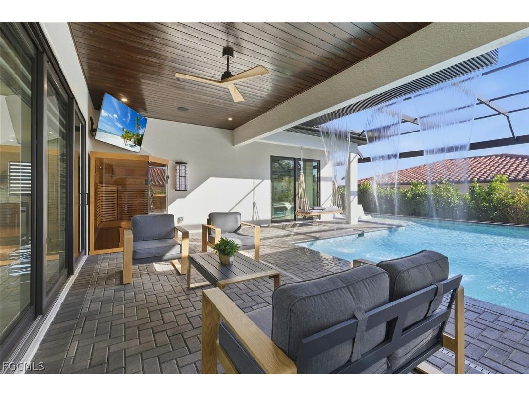2402 Everest Parkway Cape Coral FL 33904 2026009180 image3