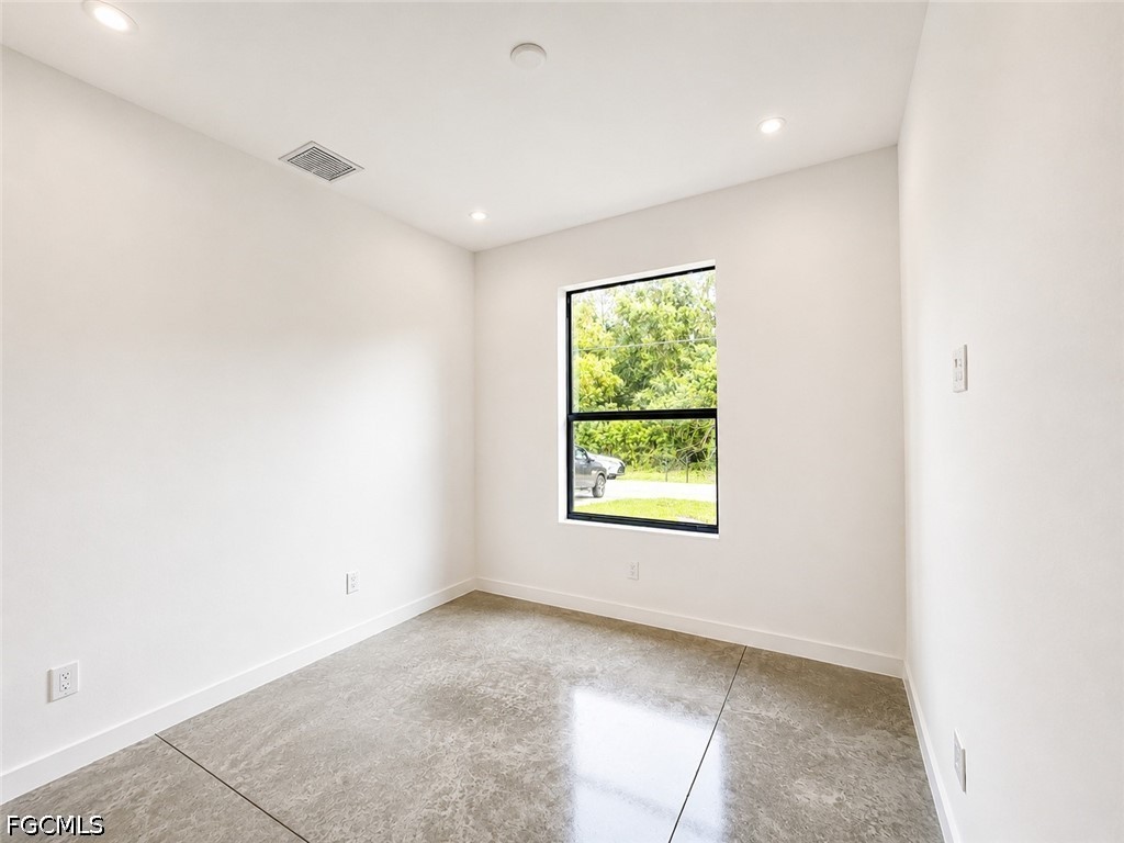 2402 George Avenue S Lehigh Acres FL 33973 2026027976 image8
