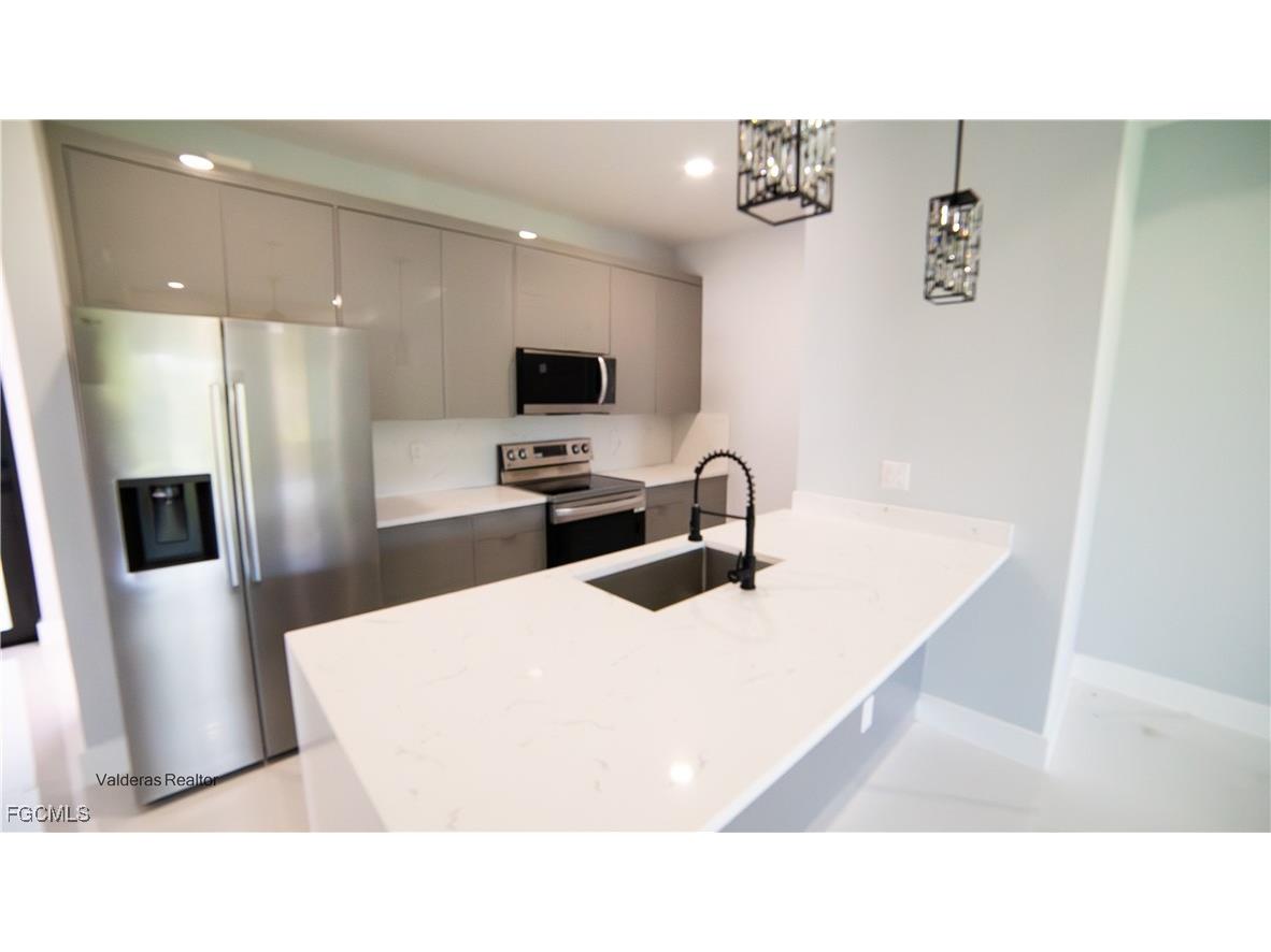 2403 Matena Avenue S #2401 Lehigh Acres FL 33973 2025005374 image7