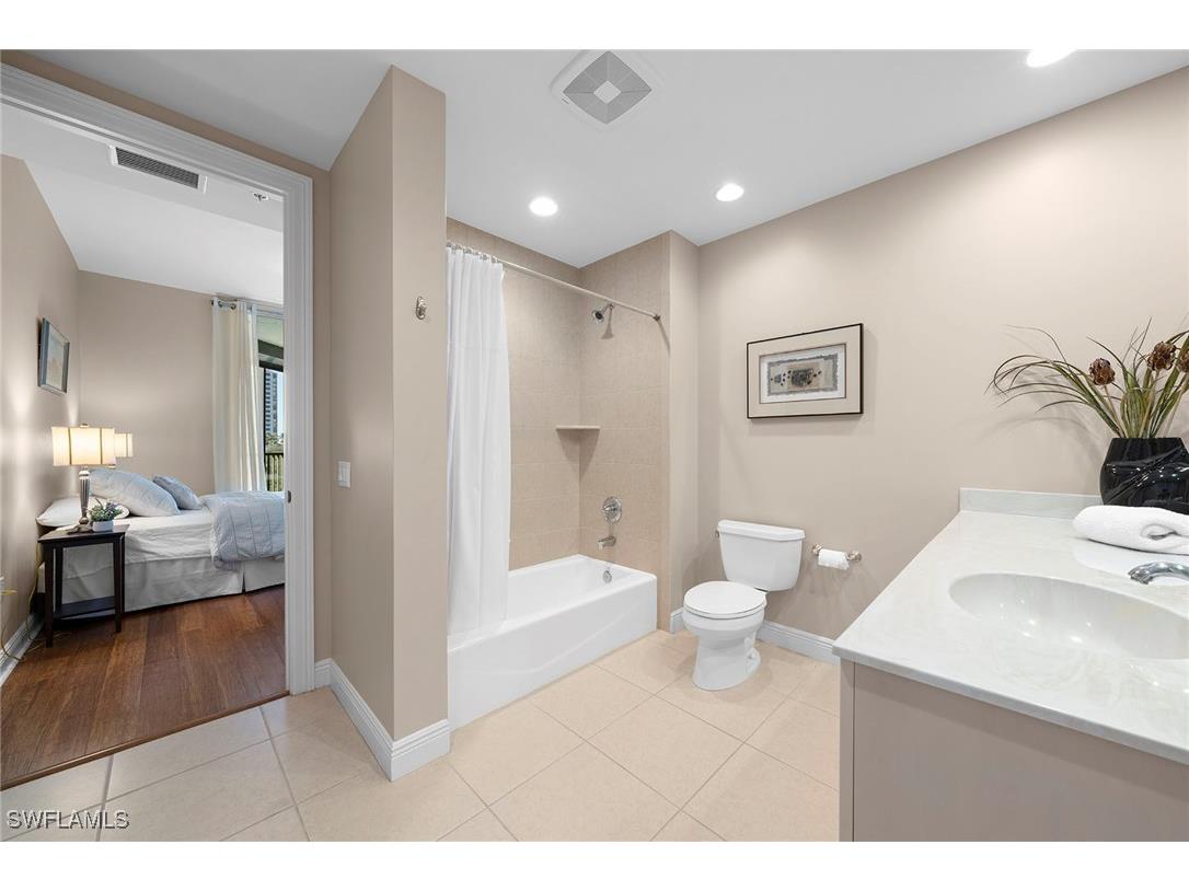 24031 Via Castella Drive #1302 Bonita Springs FL 34134 225075717 image23