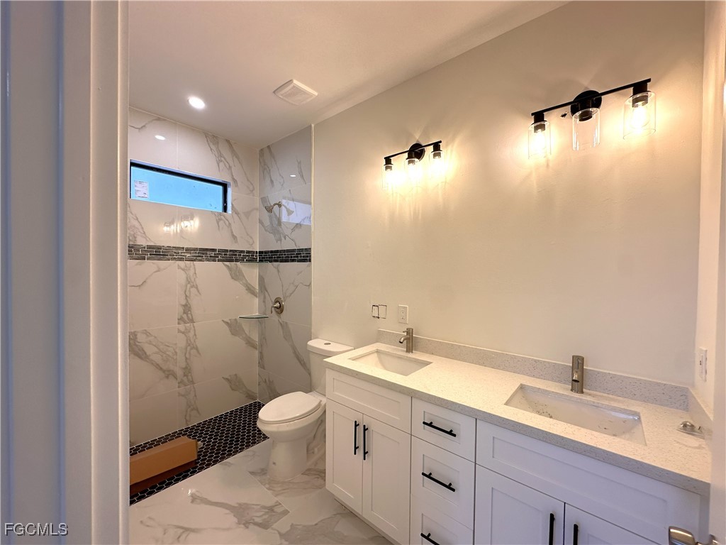 2404/2406 Dickens Avenue N Lehigh Acres FL 33971 2025001602 image10