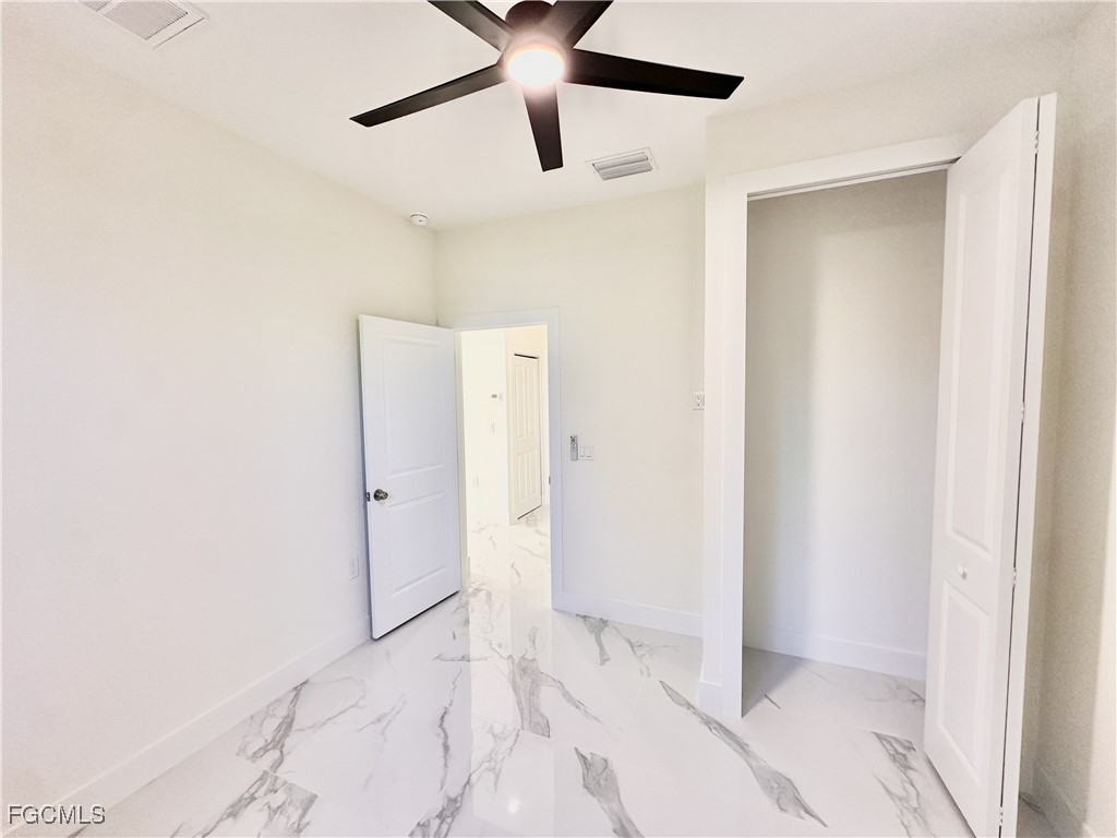 2404/2406 Dickens Avenue N Lehigh Acres FL 33971 2025001602 image4