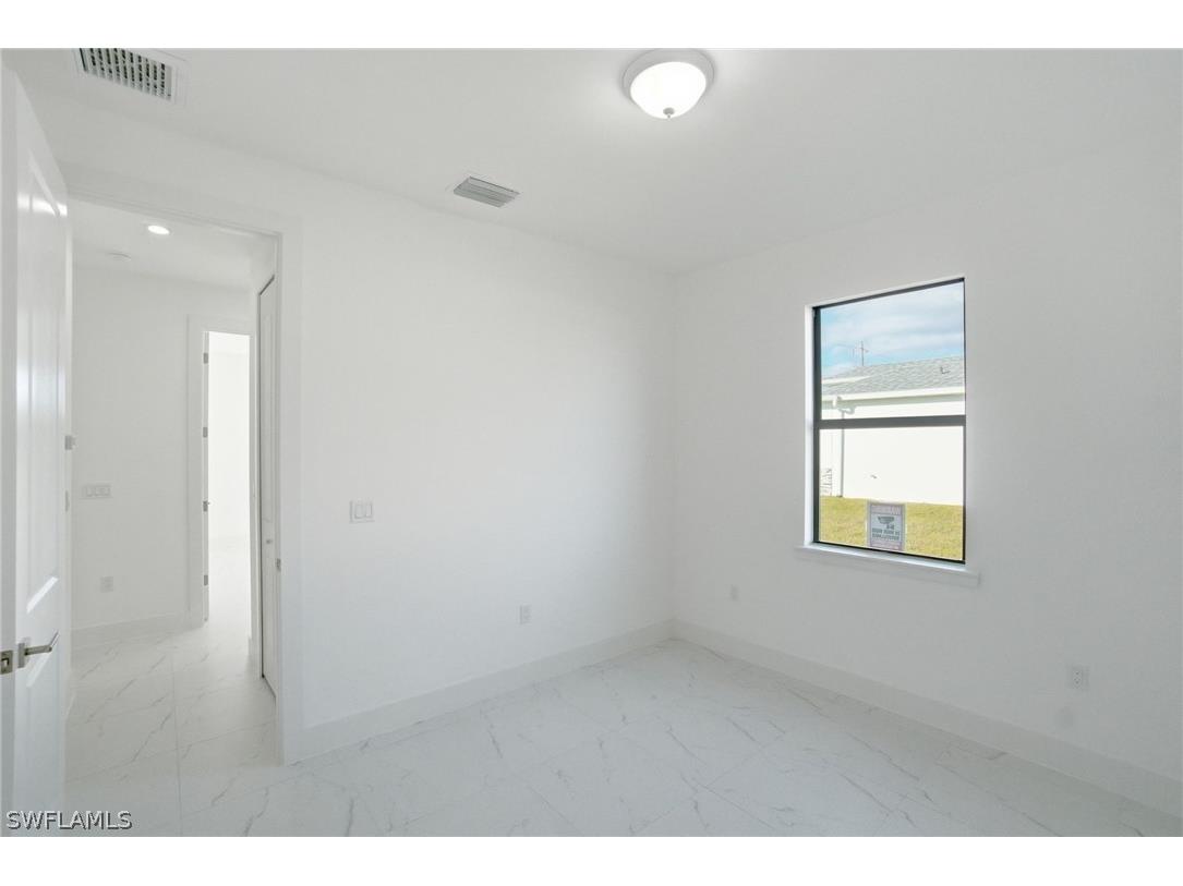 2404/2406 Mae Avenue S Lehigh Acres FL 33973 226010339 image5