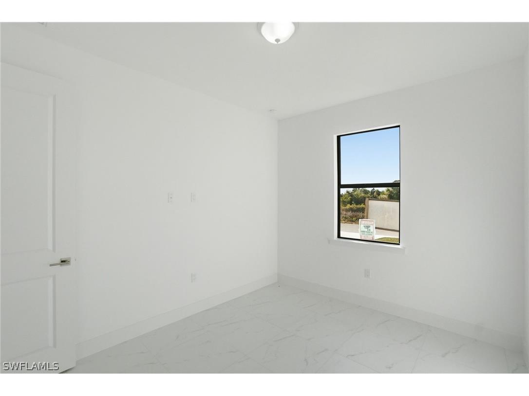 2404/2406 Mae Avenue S Lehigh Acres FL 33973 226010339 image8