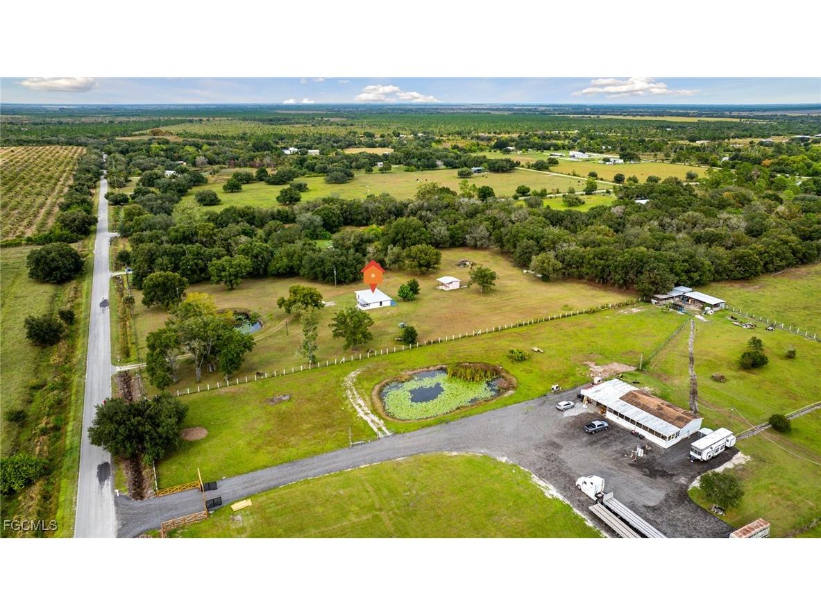 2404 Silver Lake Road Labelle FL 33935 2025020532 image1