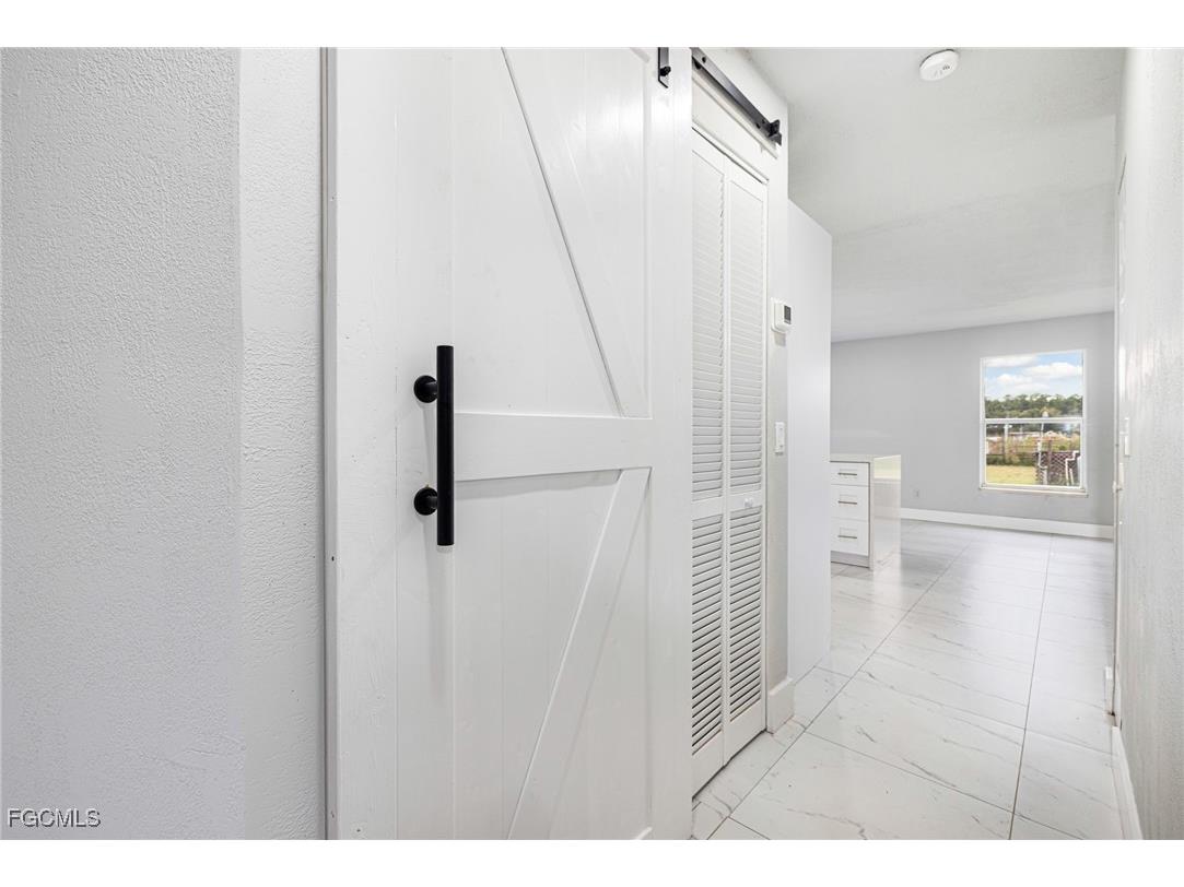 2404 Silver Lake Road Labelle FL 33935 2025020532 image14