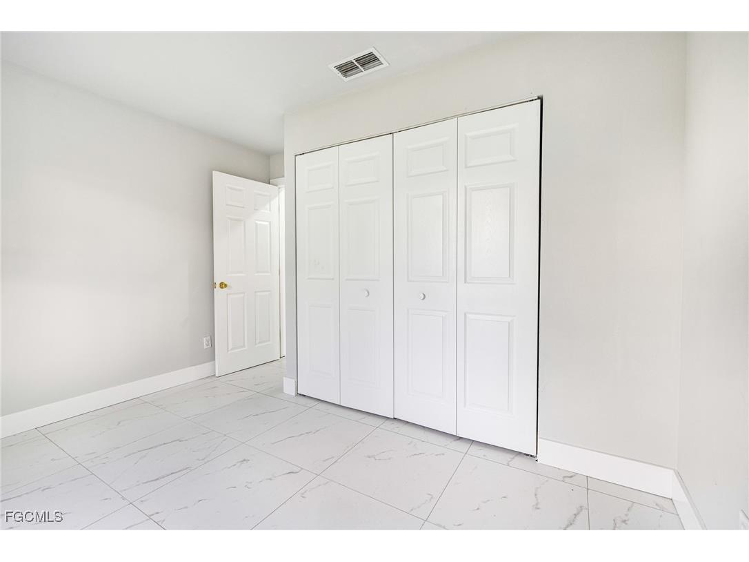 2404 Silver Lake Road Labelle FL 33935 2025020532 image21