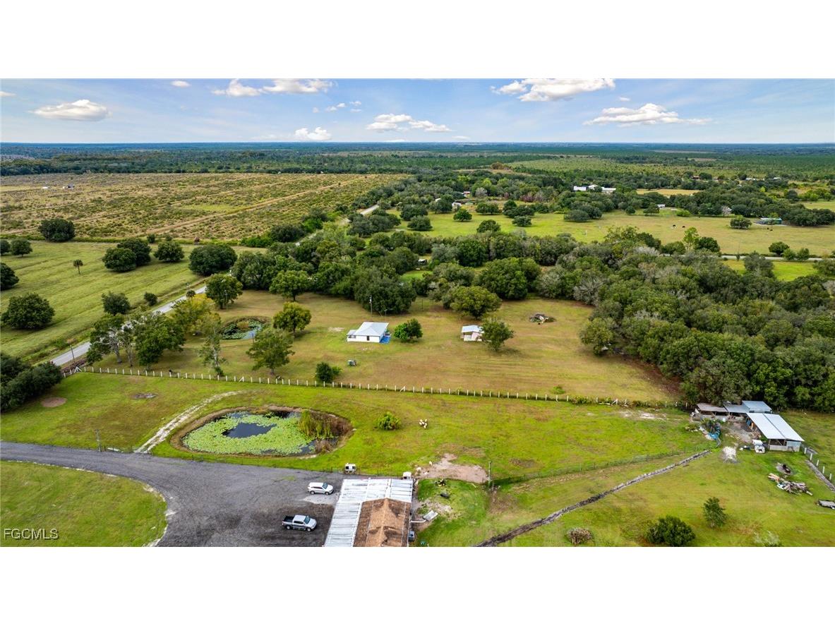 2404 Silver Lake Road Labelle FL 33935 2025020532 image33