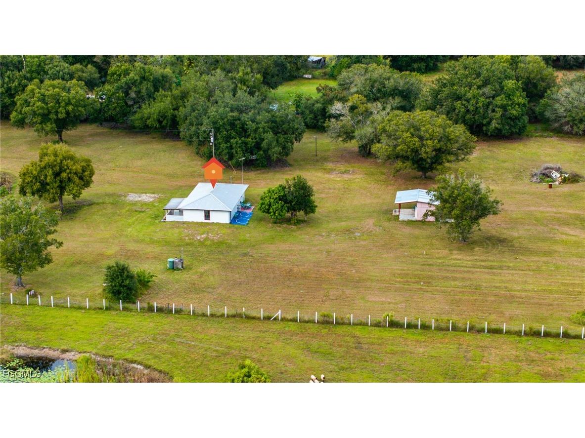 2404 Silver Lake Road Labelle FL 33935 2025020532 image39