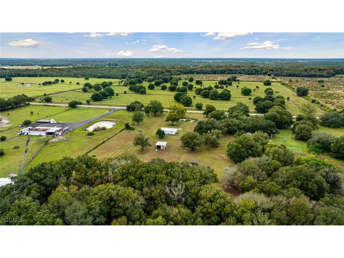 2404 Silver Lake Road Labelle FL 33935 2025020532 image47