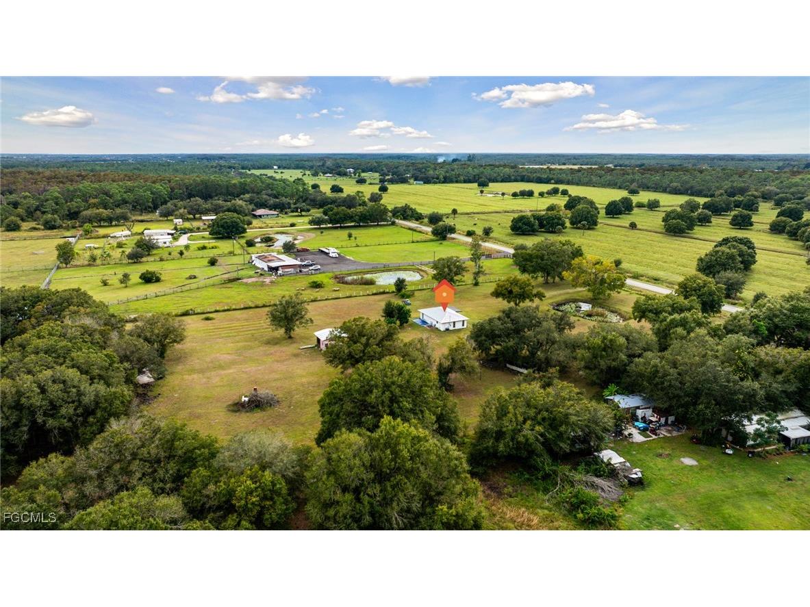 2404 Silver Lake Road Labelle FL 33935 2025020532 image50