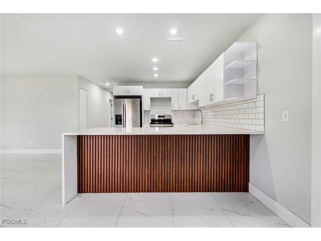 2404 Silver Lake Road Labelle FL 33935 2025020532 image6