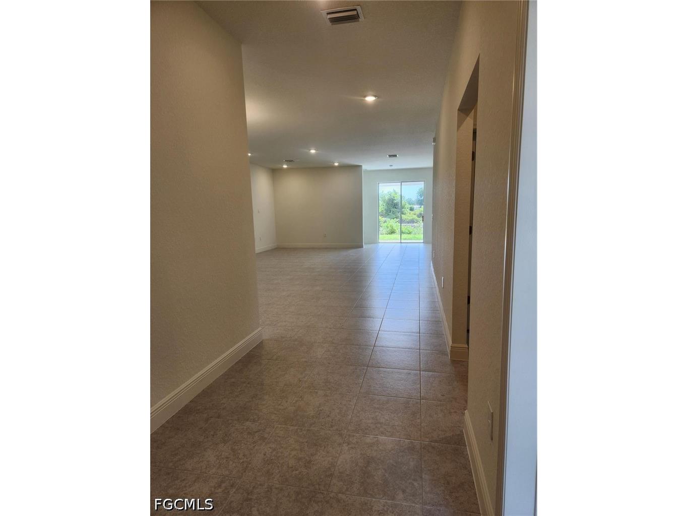 2404 Vera Avenue S Lehigh Acres FL 33976 2025019523 image8