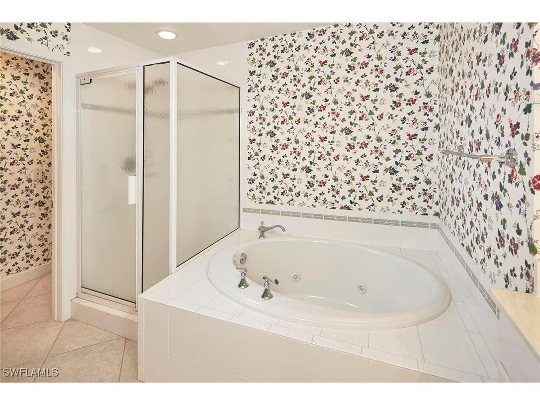 2405 Hidden Lake Drive #4705 Naples FL 34112 225074107 image14