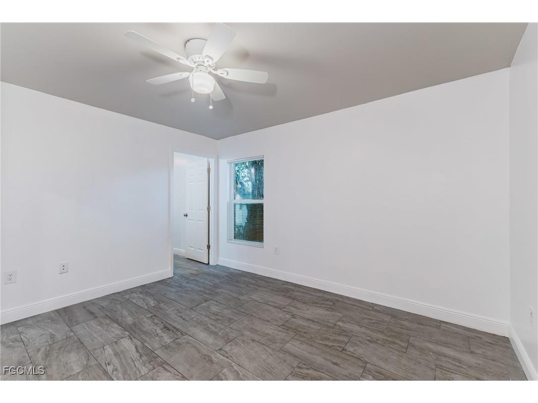2405 Maple Avenue Fort Myers FL 33901 2026002673 image13