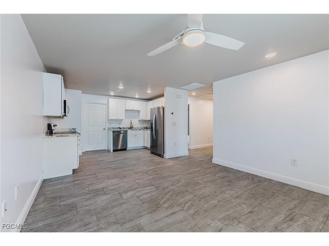 2405 Maple Avenue Fort Myers FL 33901 2026002673 image21