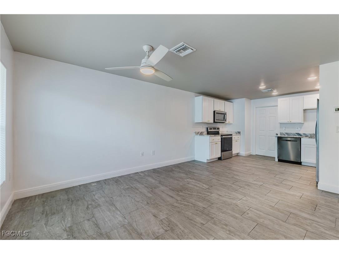 2405 Maple Avenue Fort Myers FL 33901 2026002673 image22