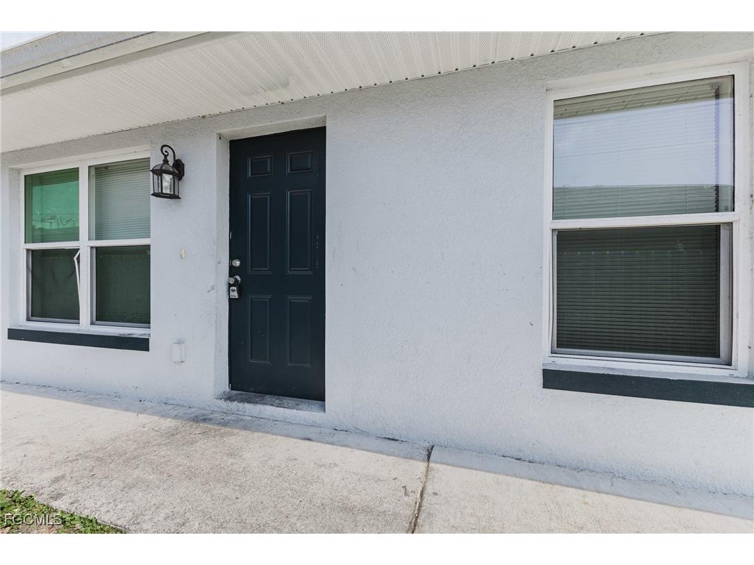 2405 Maple Avenue Fort Myers FL 33901 2026002673 image27