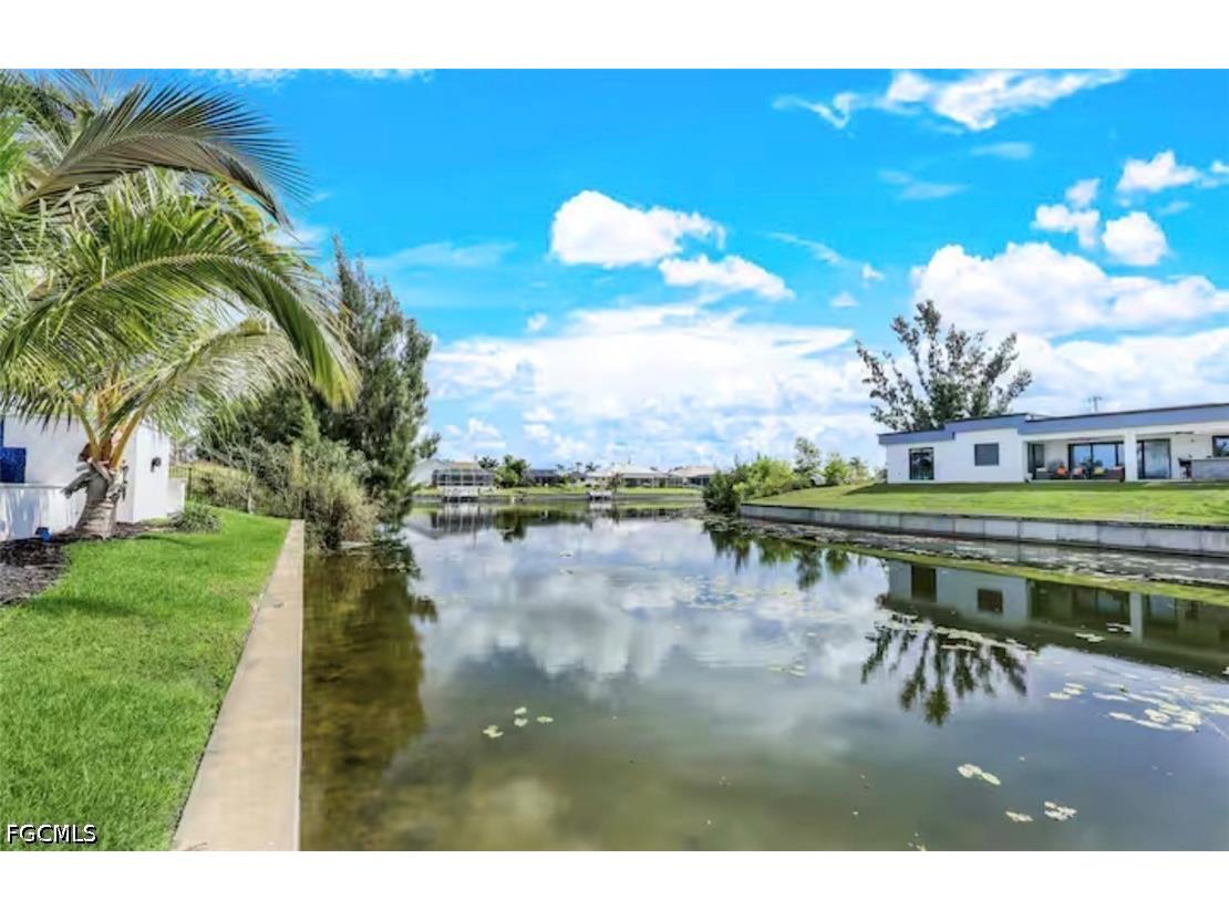 2405 SW 11th Avenue Cape Coral FL 33991 2026022868 image17