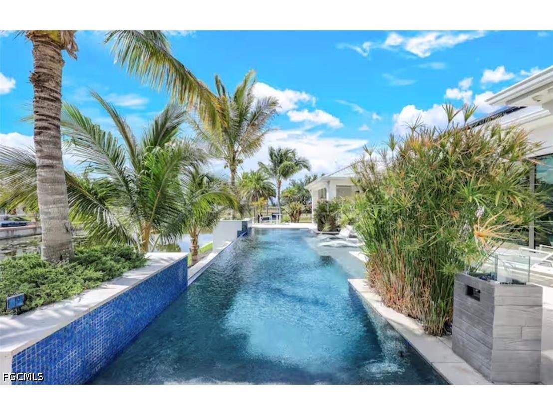 2405 SW 11th Avenue Cape Coral FL 33991 2026022868 image27