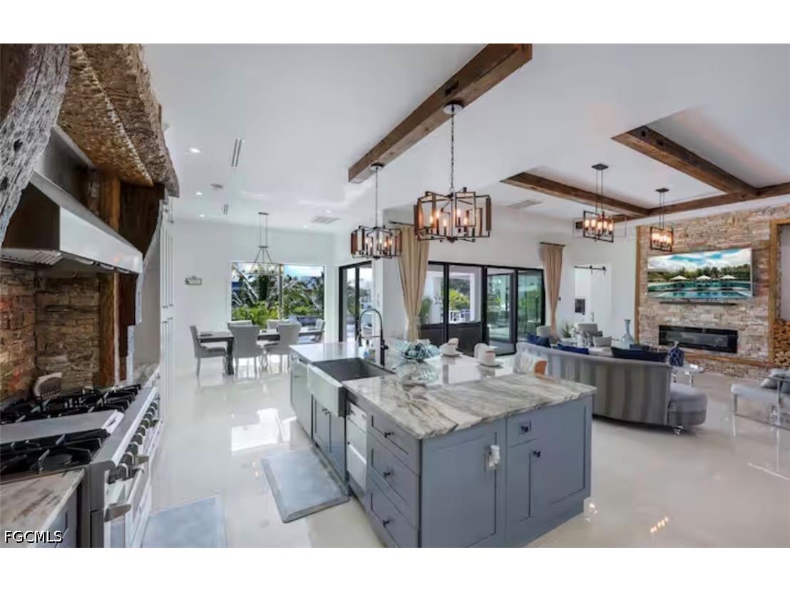 2405 SW 11th Avenue Cape Coral FL 33991 2026022868 image3