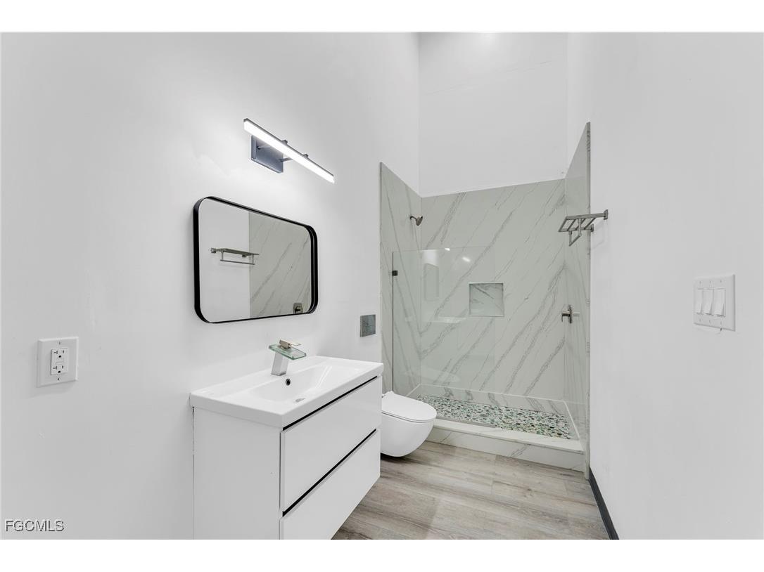 2405 SW 32nd Street Cape Coral FL 33914 2026002993 image16