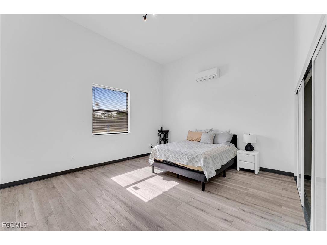 2405 SW 32nd Street Cape Coral FL 33914 2026002993 image24